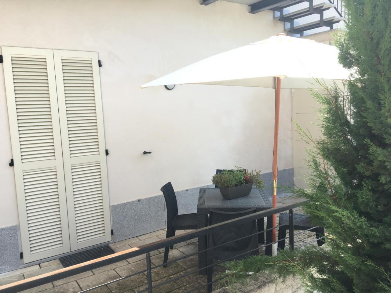 Home Holiday "Da Mamma" Alba  Exterior photo